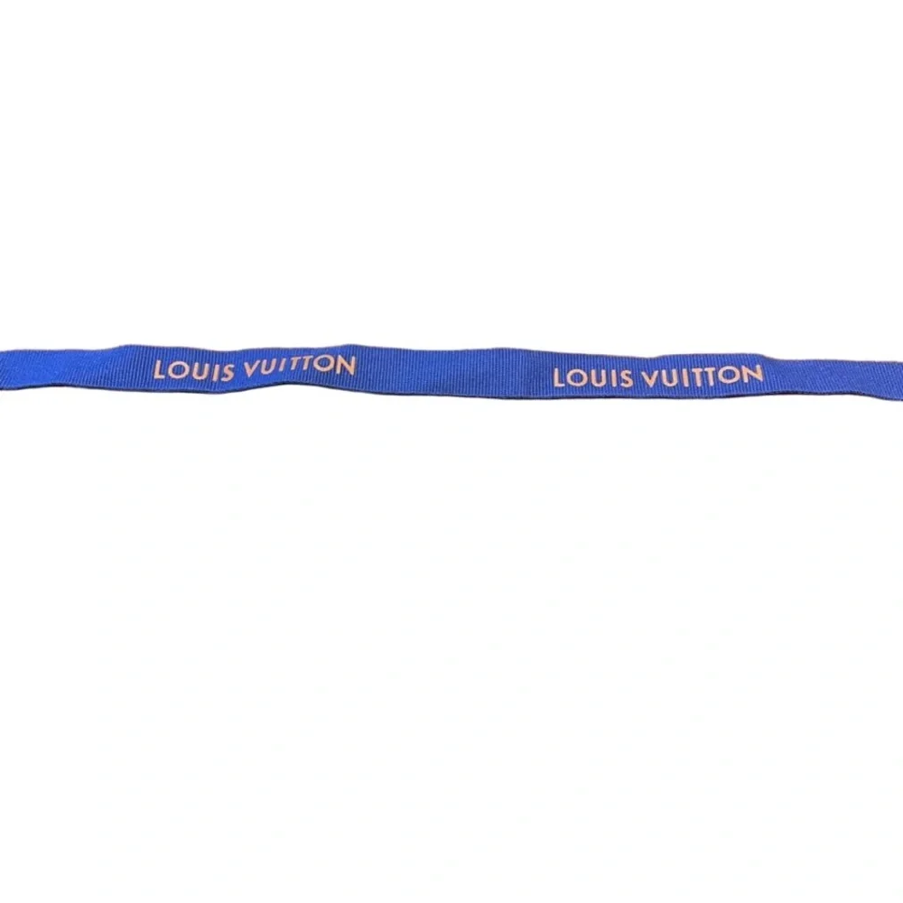 Louis Vuitton Authentic Ribbon 88”